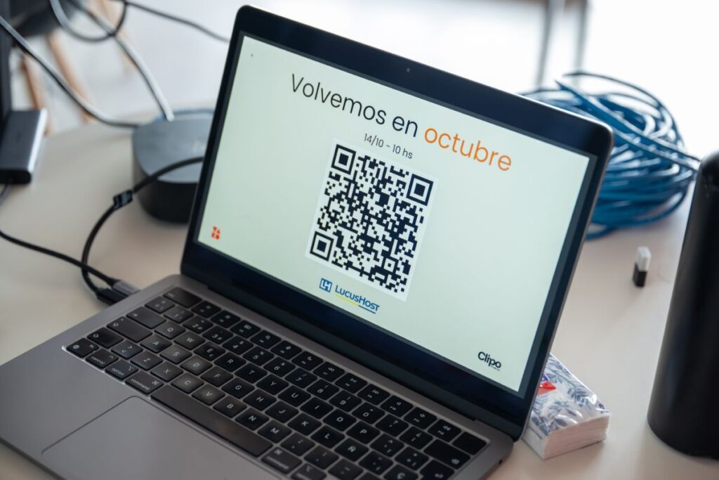 Código QR para inscribirse en la quinta edición de Galicia Podcast Summit, que se celebrará el 14 de octubre en A Coruña.